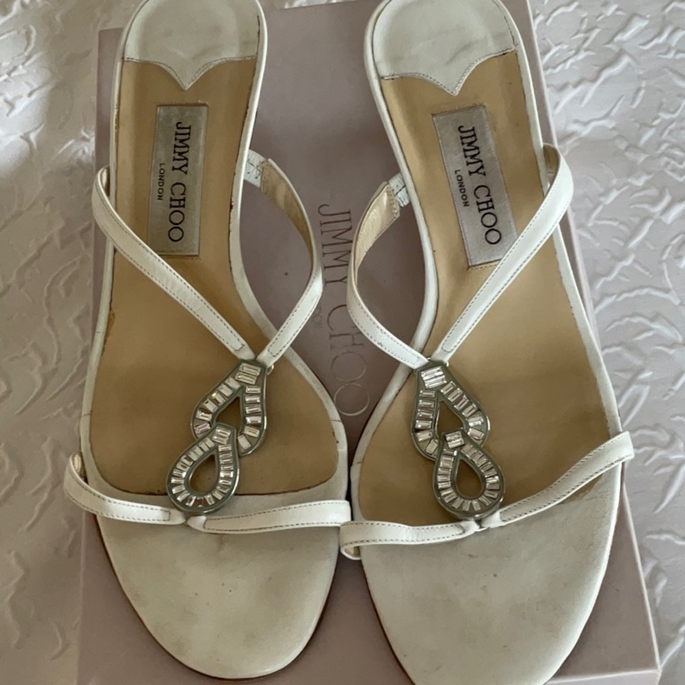 JIMMY CHOO white leather kitten heel sandals jeweled 40 9.5 9 10 strappy